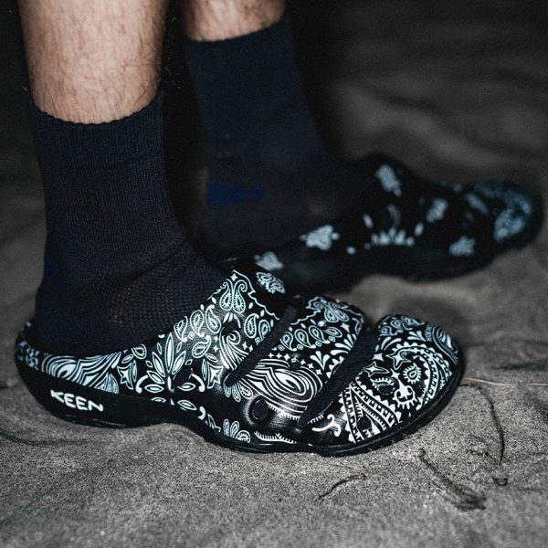 Men's Yogui Arts Clog x Hide and Seek  |  H&S Black - Image 9