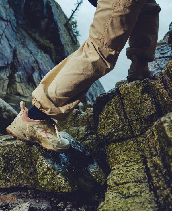 Women's Zionic NXT Waterproof Hiking Shoe  |  Vapor/Ballad Blue - Image 9