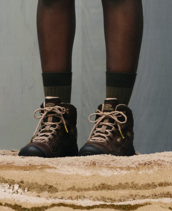 Women's Targhee IV Waterproof Hiking Boot x Hikerkind  |  Dark Earth/Dark Earth - Image 9