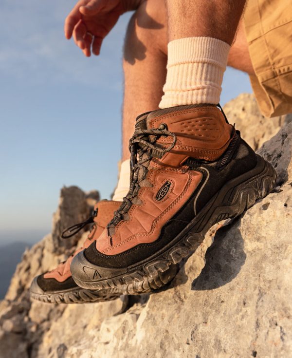 Men's Targhee IV Waterproof Hiking Boot  |  Triple Black - Image 8