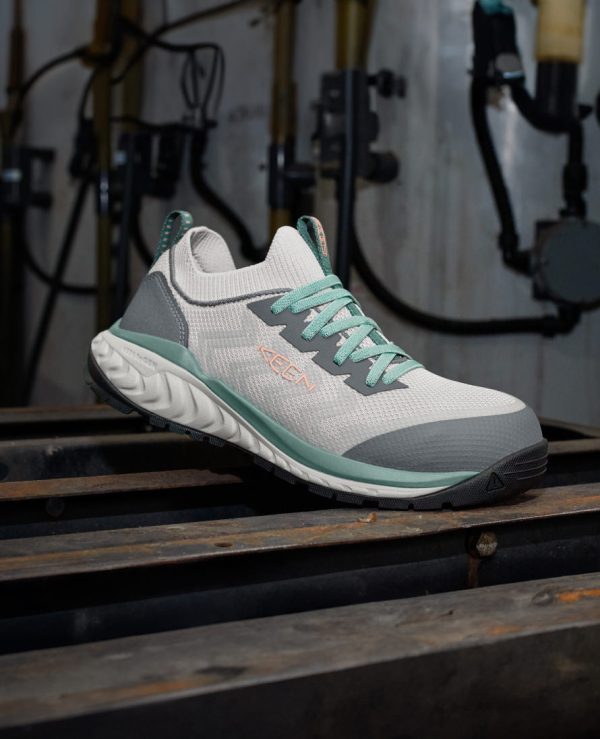 Women's Arvada Shift Work Sneaker (Carbon Toe)  |  Reef Waters/Legion Blue - Image 9