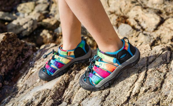 Little Kids' Newport H2  |  Black/KEEN Yellow - Image 7