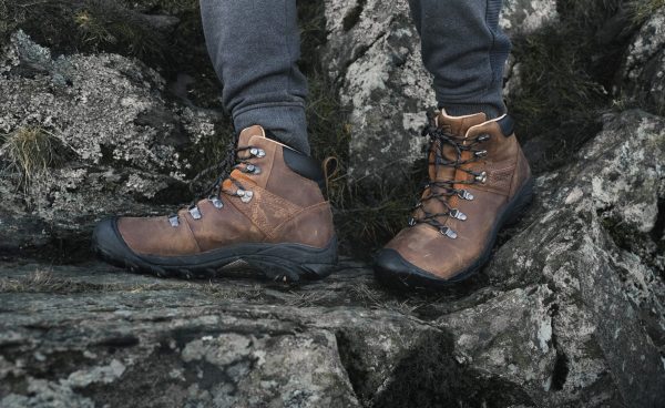 Men's Pyrenees Waterproof Hiking Boot  |  Syrup - Image 8
