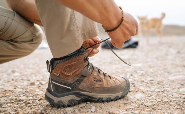 Men's Targhee III Waterproof Mid Wide  |  Black Olive/Golden Brown - Image 7