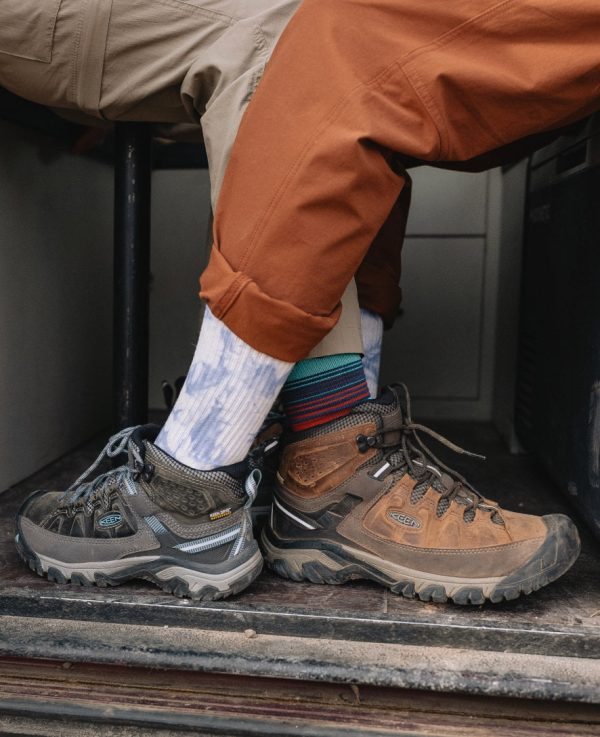 Men's Targhee III Waterproof Mid Wide  |  Black Olive/Golden Brown - Image 8