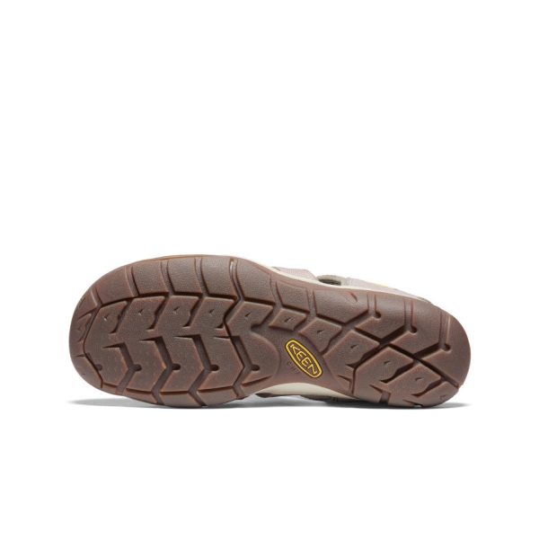 Women's Clearwater CNX Sandal  |  Timberwolf/Fawn - Image 4